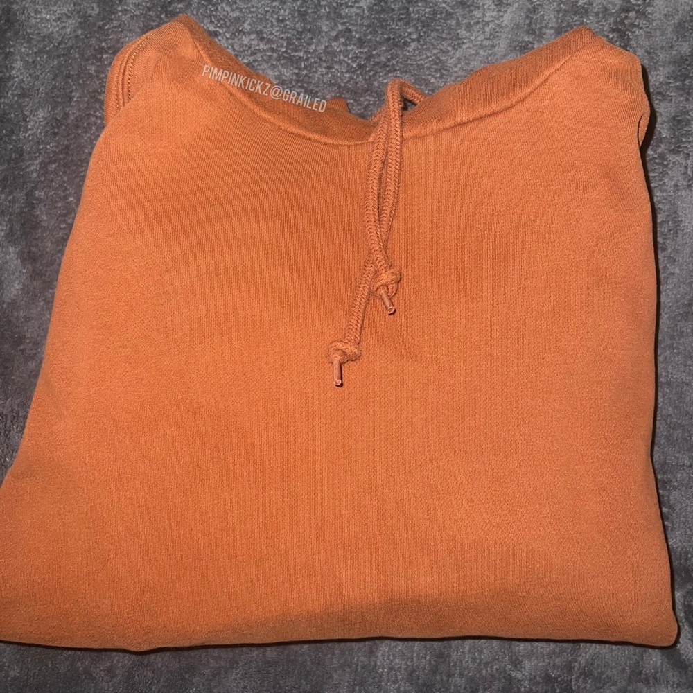 Men’s GAP pullover hoodie with front pocket